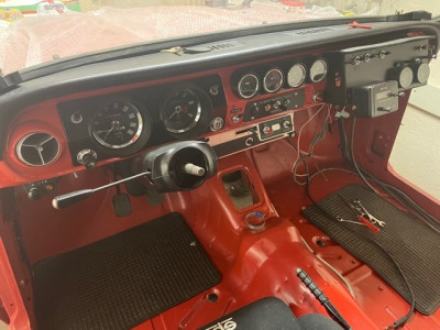 GT Dash.jpg